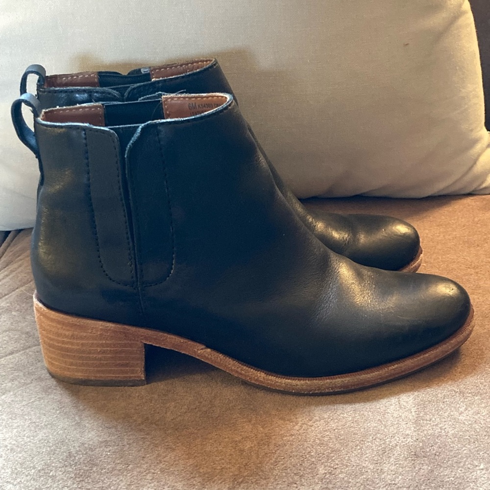 Ankle boots